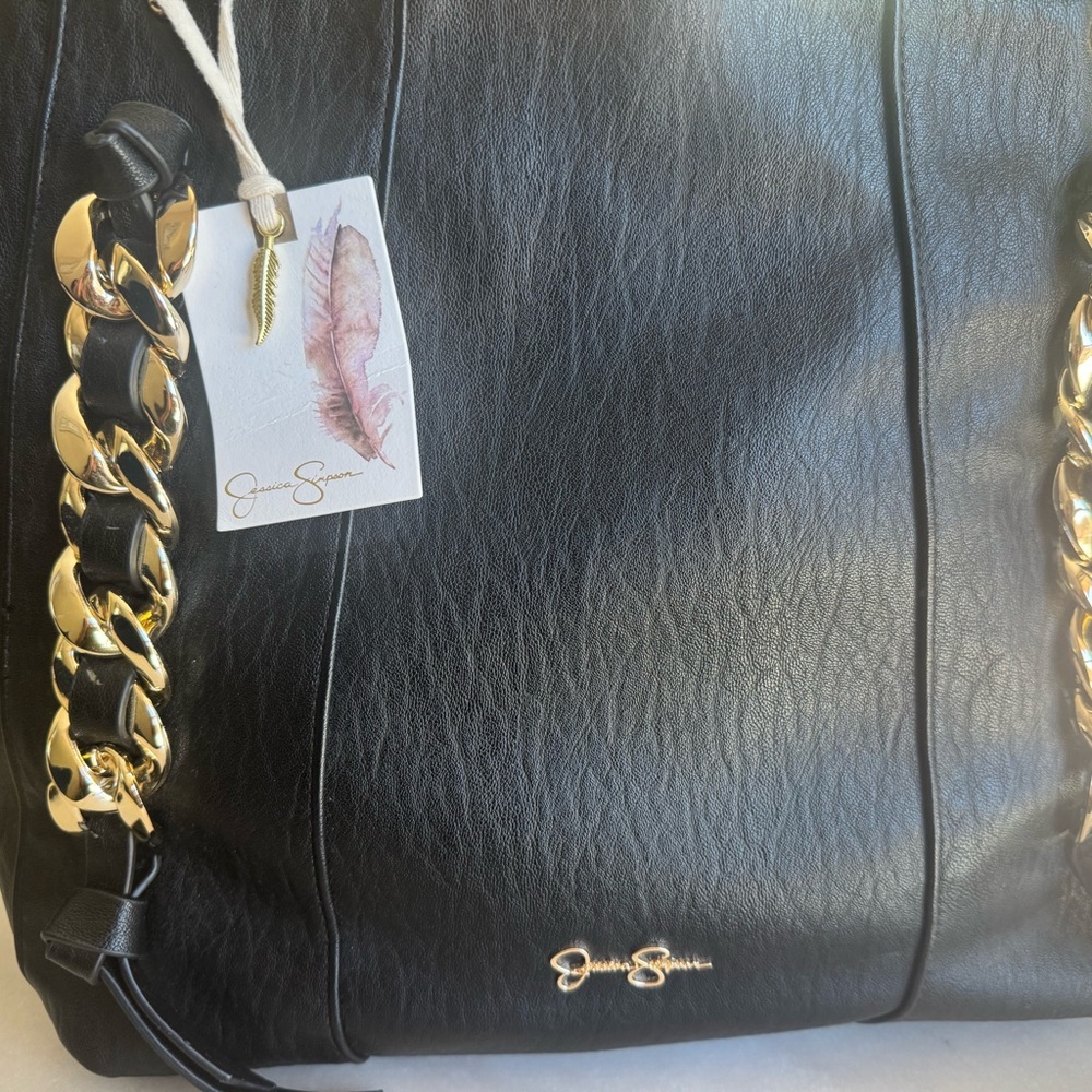 Black faux Leather Tote Bag with Gold Chain by Jessica Simpson - Picture 4 of 9